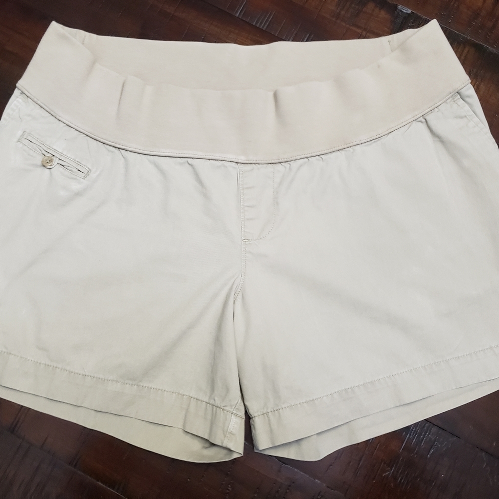 Liz Lange Maternity Shorts